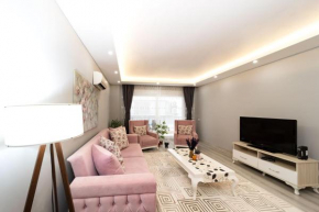 Lovely and Central Apartment near Konyaalti Beach in Muratpasa, Antalya